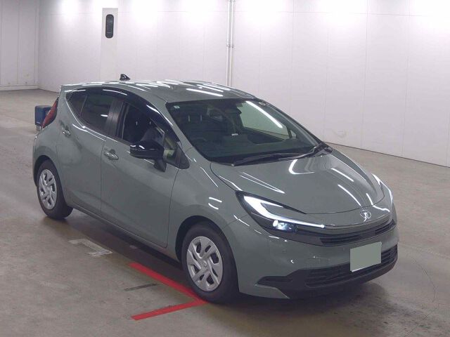 Japan Auction Vehicles 8 2025 Toyota Aqua G auction photo
