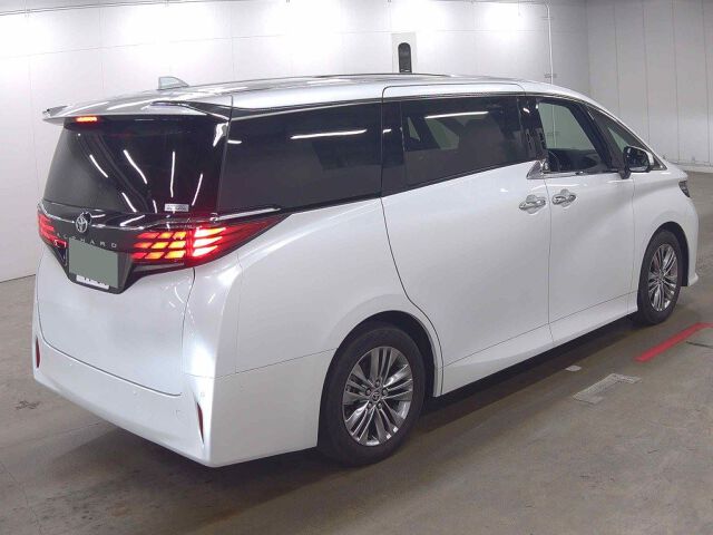 2025 Toyota Alphard Z auction photo 5