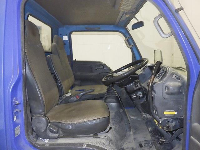 2001 Isuzu Elf dump auction photo 6