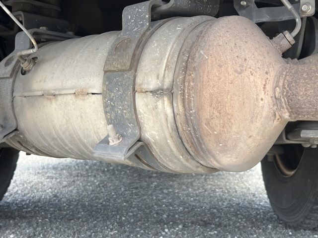 2017 Mitsubishi Fuso Canter Hira auction photo 13