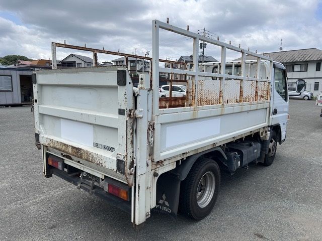 2017 Mitsubishi Fuso Canter Hira auction photo 11