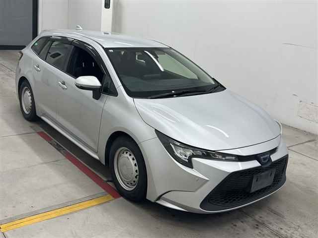 2021 Toyota Corolla Touring ハイブリッドG-X Japan auction vehicle