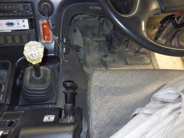 2005 Isuzu ミキサー auction photo 7