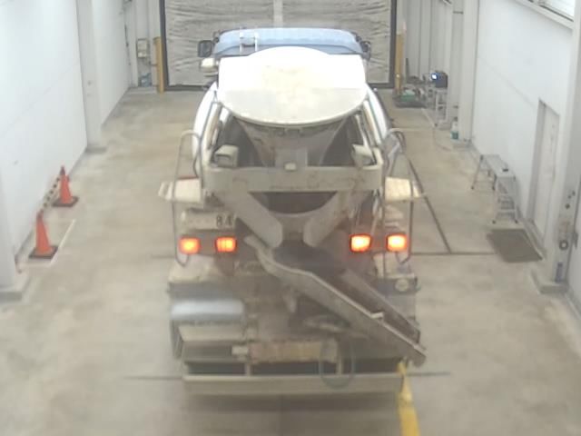2005 Isuzu ミキサー auction photo 3