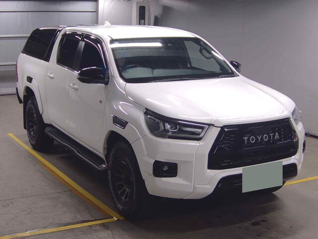 Japan Auction Vehicles 8 2023 Toyota Hilux Z GRスポーツ 4WD auction photo