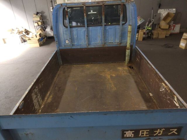 2006 Isuzu Elf Wキャブ auction photo 6