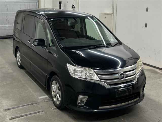 2011 Nissan Serena ハイウェイスターVセレクション Japan auction vehicle