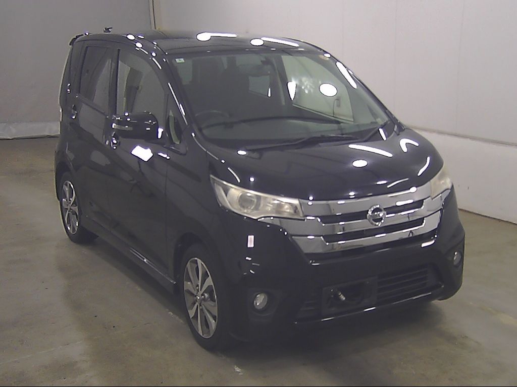 Japan Auction Vehicles 7 2014 Nissan Dayz ハイウェイスターG auction photo