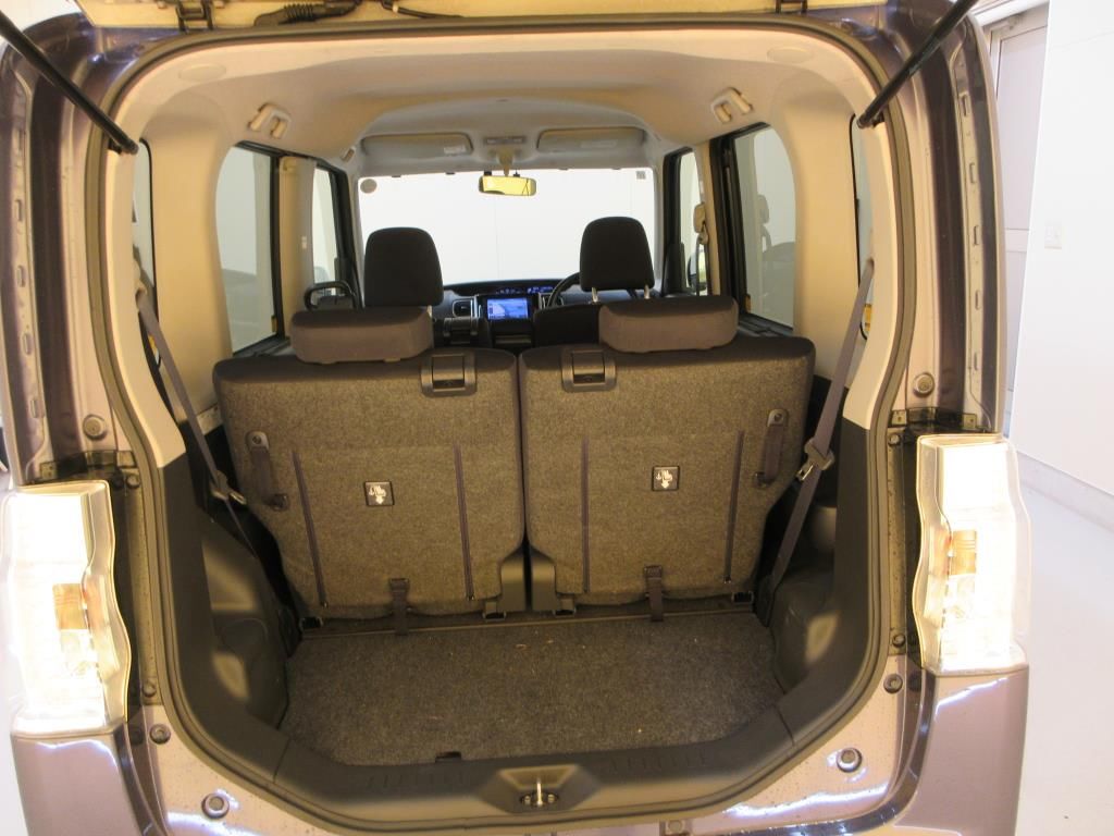 2015 Daihatsu Tanto Custom RS auction photo 8
