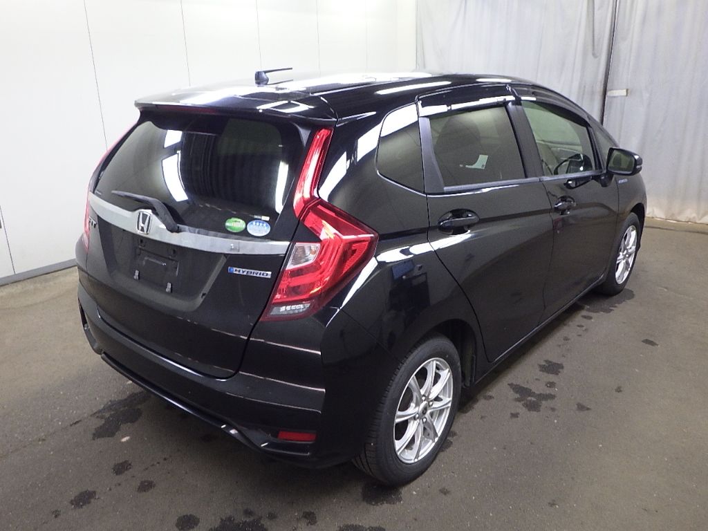 2019 Honda Fit ハイブリッドFコンフォートエディション auction photo 2
