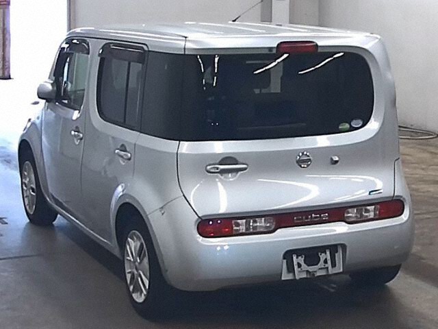 2015 Nissan Cube 15X auction photo 2