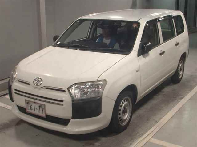 2017 Toyota Probox DXコンフォート auction photo 4