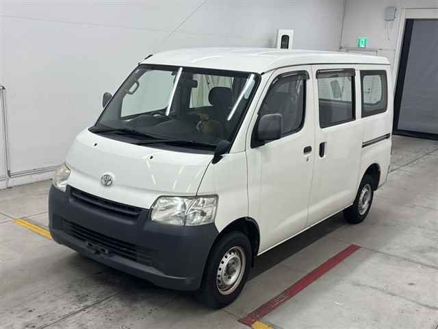 2018 Toyota LiteAce Van DX auction photo 4