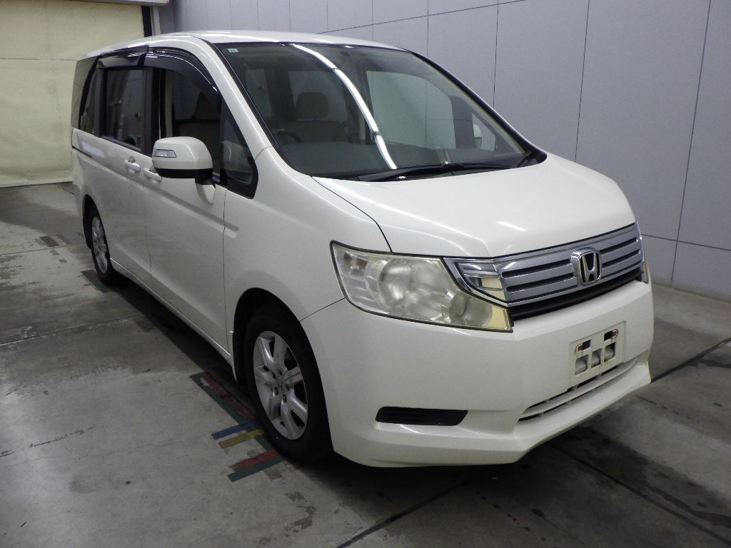 2009 Honda Stepwgn G L Japan auction vehicle
