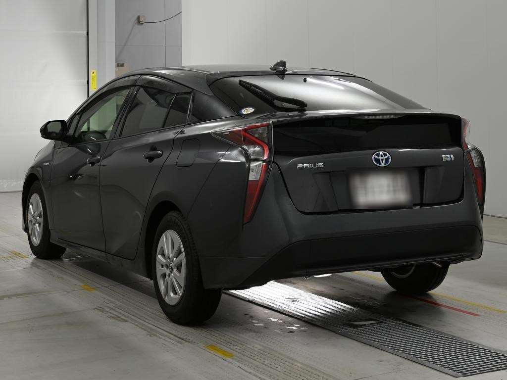 2018 Toyota Prius S auction photo 6