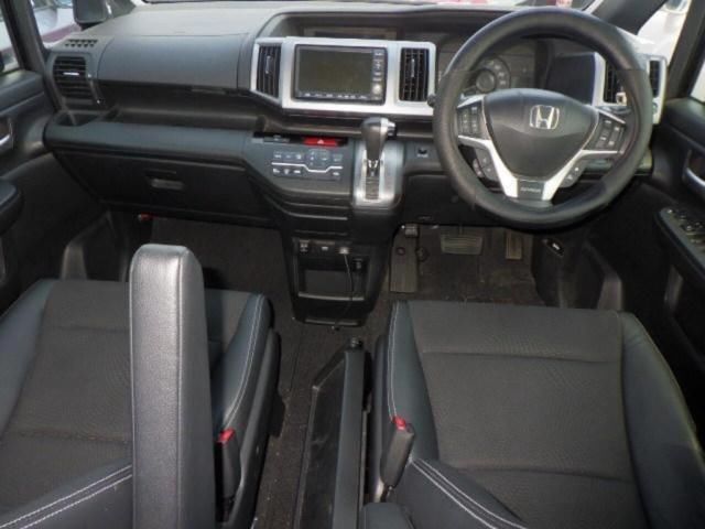 2012 Honda Stepwgn Z クールスピリット auction photo 3