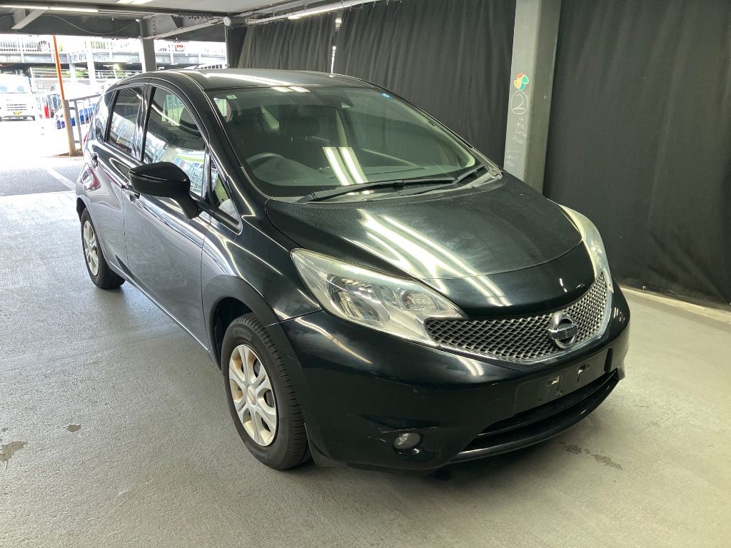 Japan Auction Vehicles 7 2015 Nissan Note X DIG-S auction photo