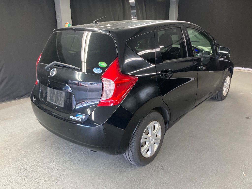 2015 Nissan Note X DIG-S auction photo 4