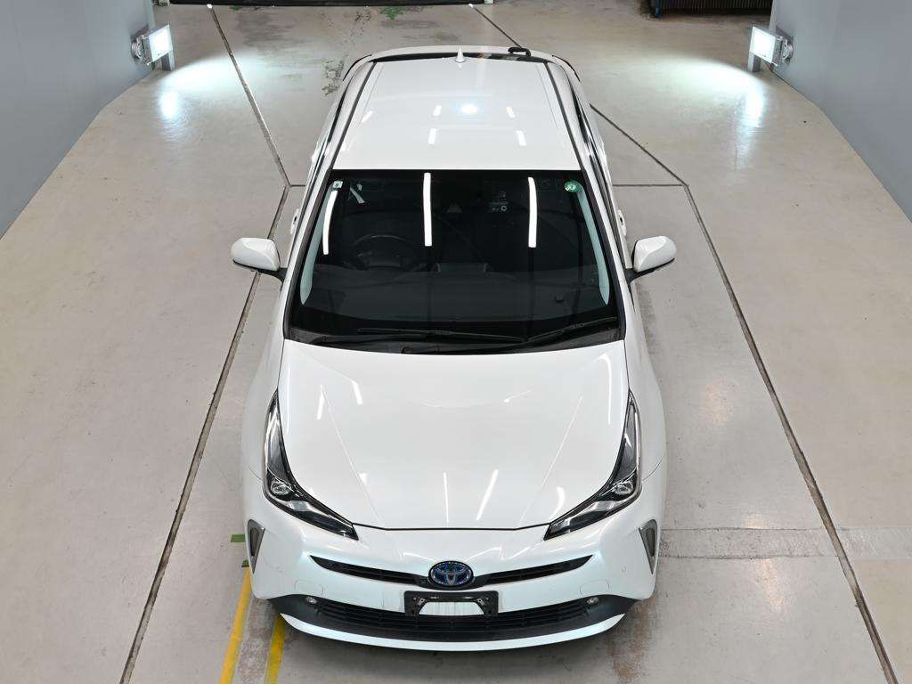 2021 Toyota Prius Sセーフティプラス2 auction photo 7