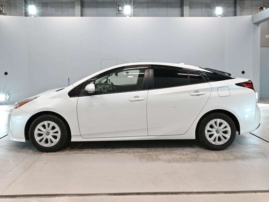 2021 Toyota Prius Sセーフティプラス2 auction photo 4