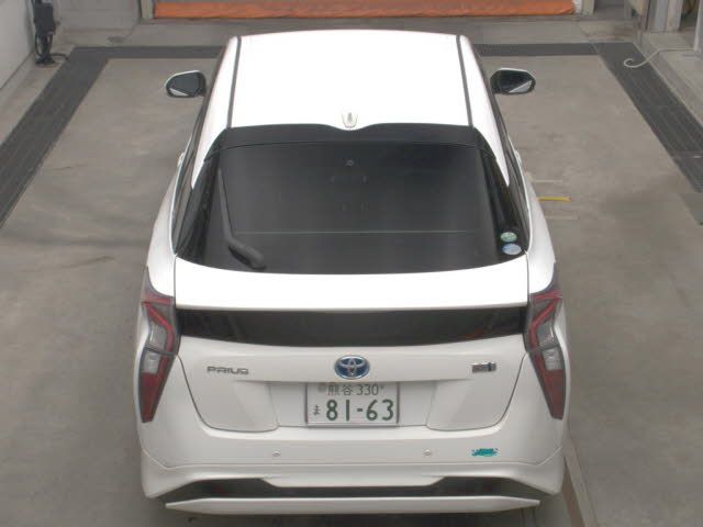 2016 Toyota Prius Aツーリングセレクション auction photo 7