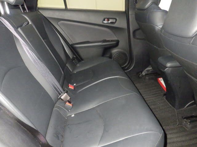 2016 Toyota Prius Aツーリングセレクション auction photo 8