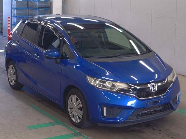 Japan Auction Vehicles 8 2015 Honda Fit 15XL auction photo