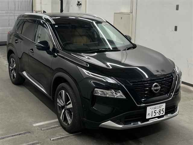 2025 Nissan X-Trail G e-4ORCE Japan auction vehicle