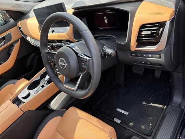 2025 Nissan X-Trail G e-4ORCE auction photo 3