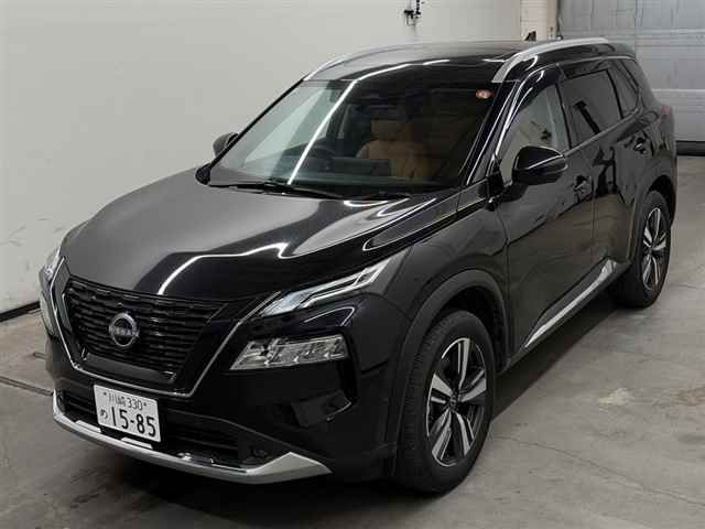 2025 Nissan X-Trail G e-4ORCE auction photo 4
