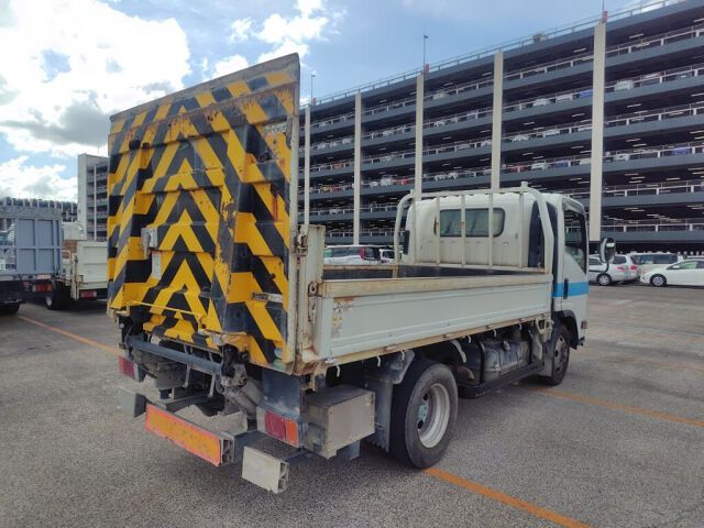 2010 Isuzu Elf auction photo 5
