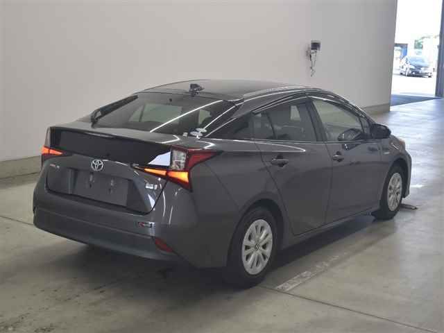 2019 Toyota Prius S auction photo 5
