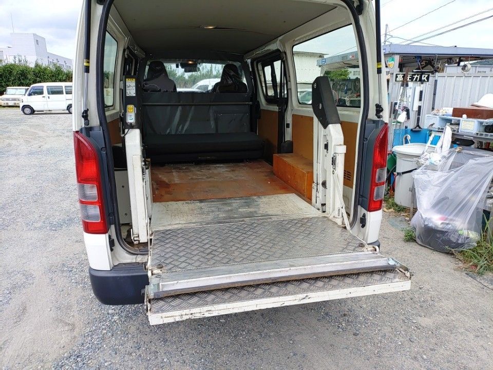 2021 Toyota Hiace auction photo 8