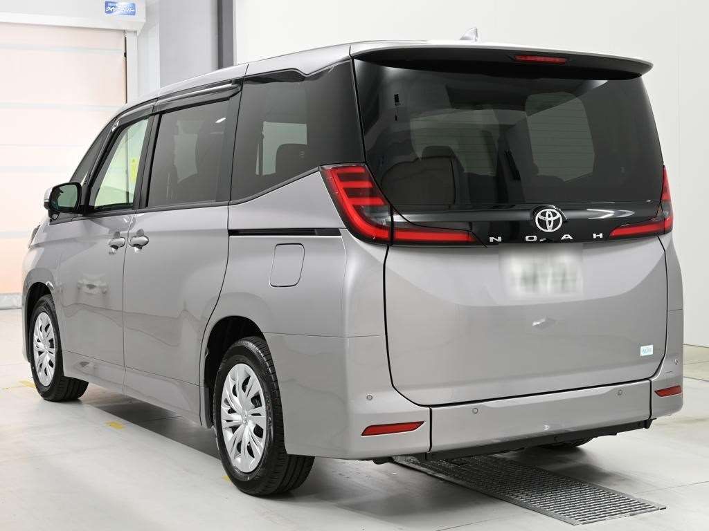 2026 Toyota Noah X Wheelchair Carrier Type 2 auction photo 6