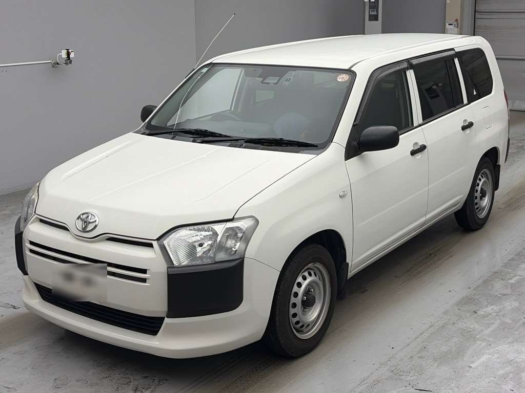 2020 Toyota Probox DX Comfort Japan auction vehicle