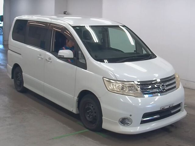2009 Nissan Serena ハイウェイスタVエアロセレ Japan auction vehicle
