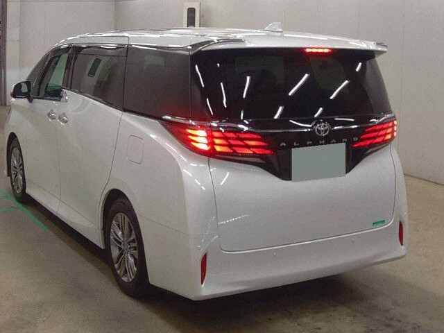 2024 Toyota Alphard Z auction photo 2
