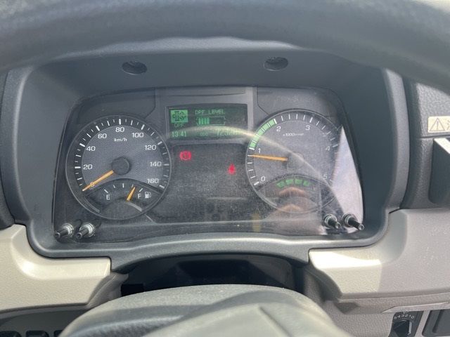2019 Mitsubishi Fuso Canter Hira auction photo 7
