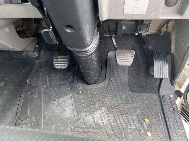 2019 Mitsubishi Fuso Canter Hira auction photo 4