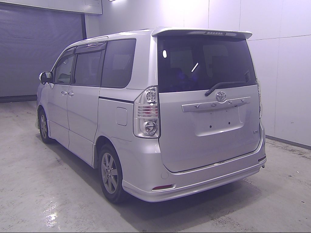 2008 Toyota Voxy ZS Kira 8 people auction photo 5