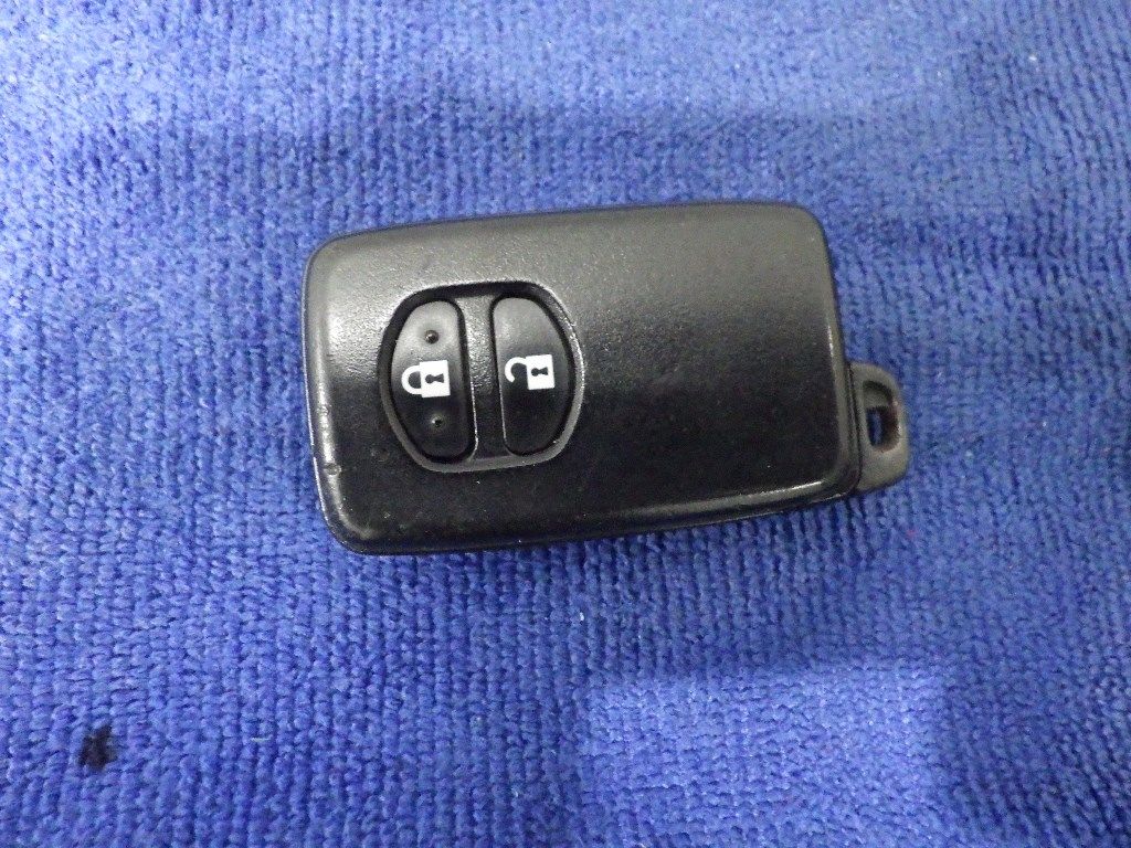 2014 Toyota Prius Alpha S L Selection auction photo 12
