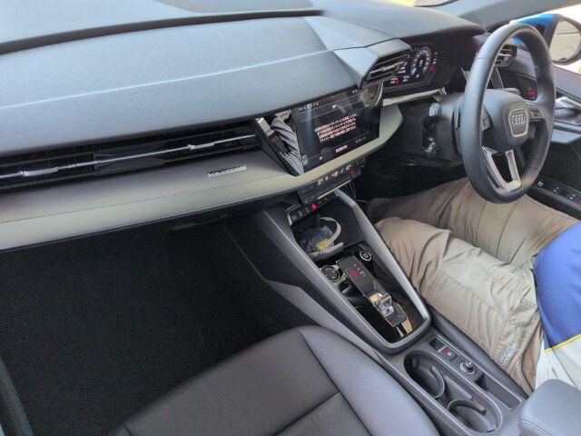 2022 Audi A3 SB40TFSIクワアド 4WD auction photo 3