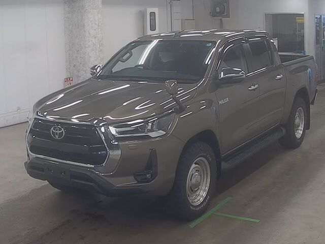 2023 Toyota Hilux Z 4WD auction photo 4