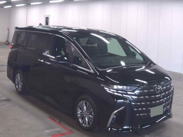 Japan Auction Vehicles 8 2026 Toyota Alphard Z 4WD auction photo