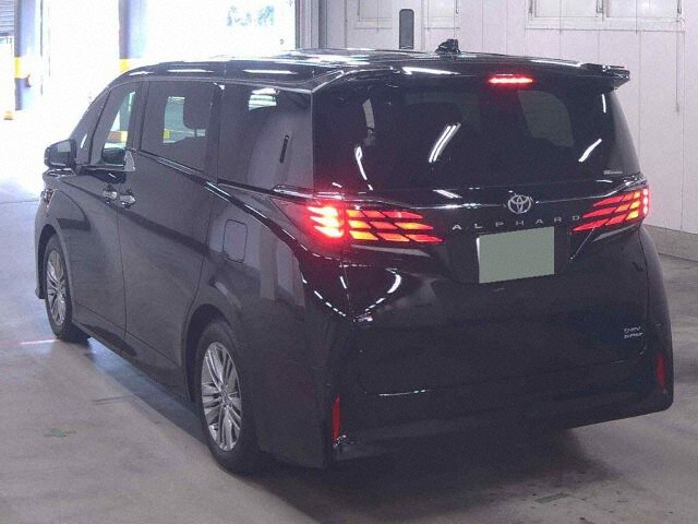 2026 Toyota Alphard Z 4WD auction photo 2