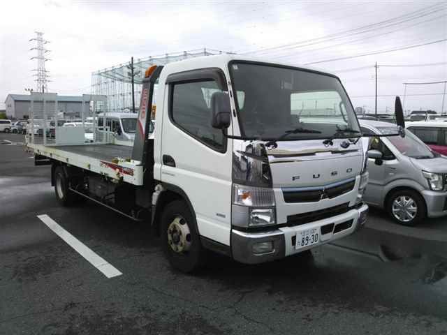 Japan Auction Vehicles 9 2020 Mitsubishi Fuso Canter Sekisaisha auction photo