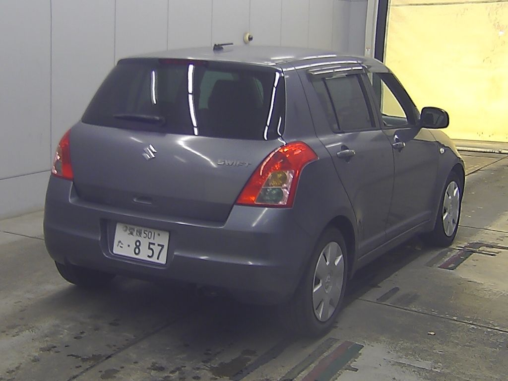 2010 Suzuki Swift XG auction photo 2