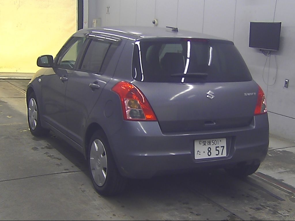 2010 Suzuki Swift XG auction photo 5