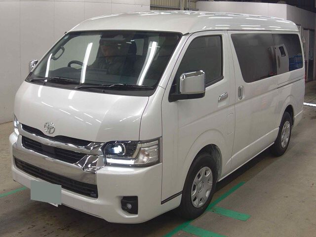 2026 Toyota Hiace GL auction photo 4