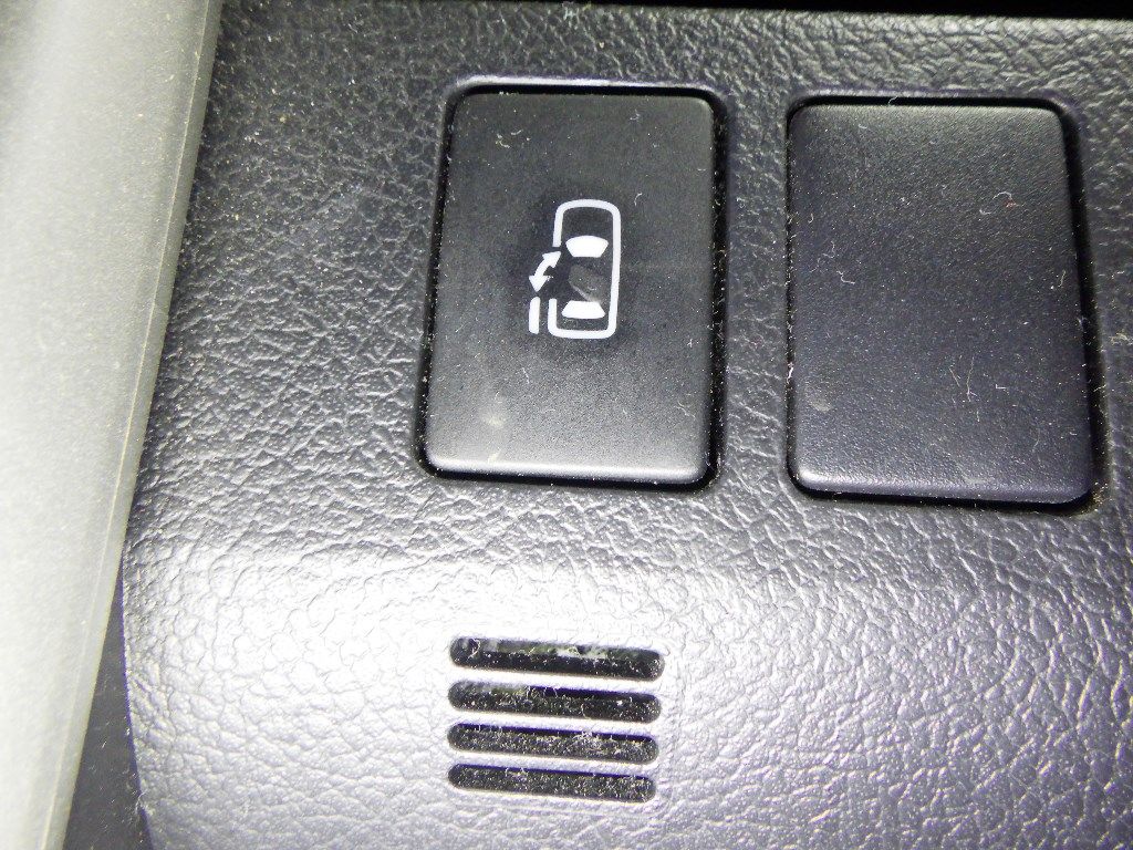 2012 Toyota Voxy X Lエディション 8人 auction photo 8